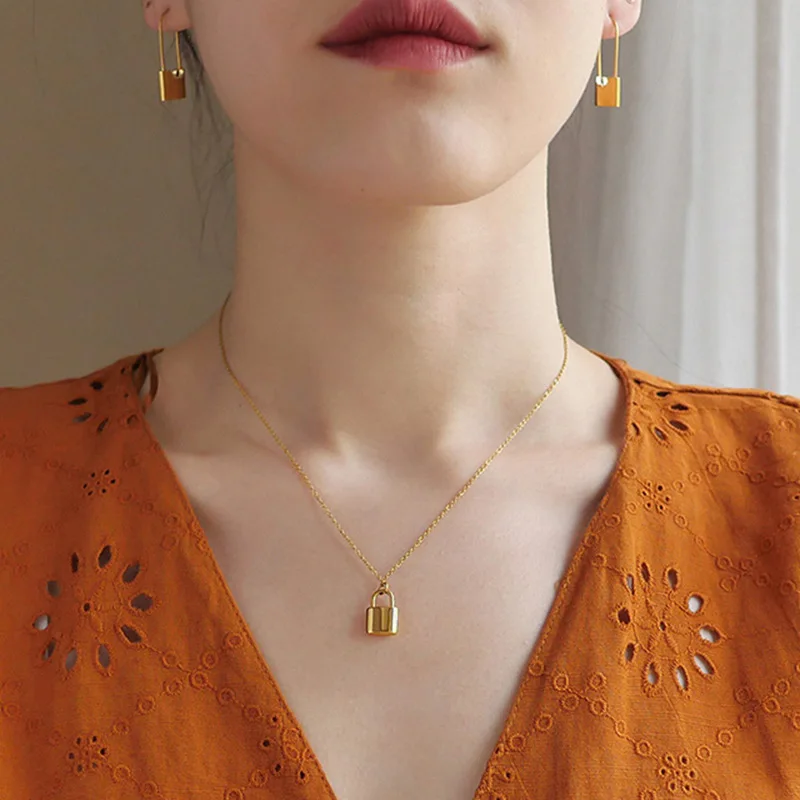 Gothic PadLock Pendant Stainless Steel Gold Color Necklaces Brand New Link Chain Lock Necklaces Collar For Women Jewelry