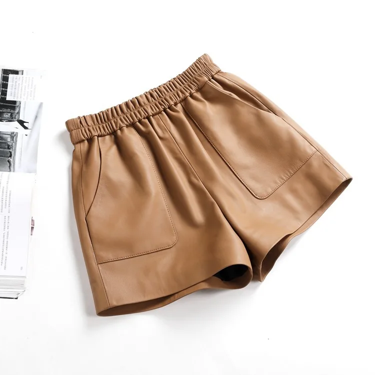 

2021 Spring Women's High quality genuine leather Elastic waist Shorts C397