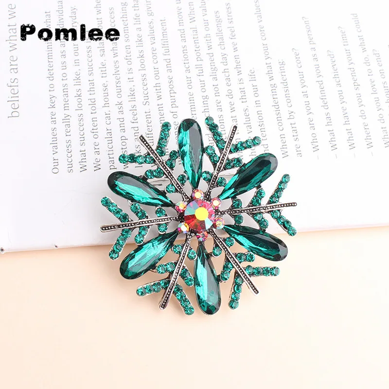 Pomlee Green/Champagne Rhinestone Snowflake Brooches for Women Fashion Coat Corsage Wedding Pins High Quality Jewelry Gift