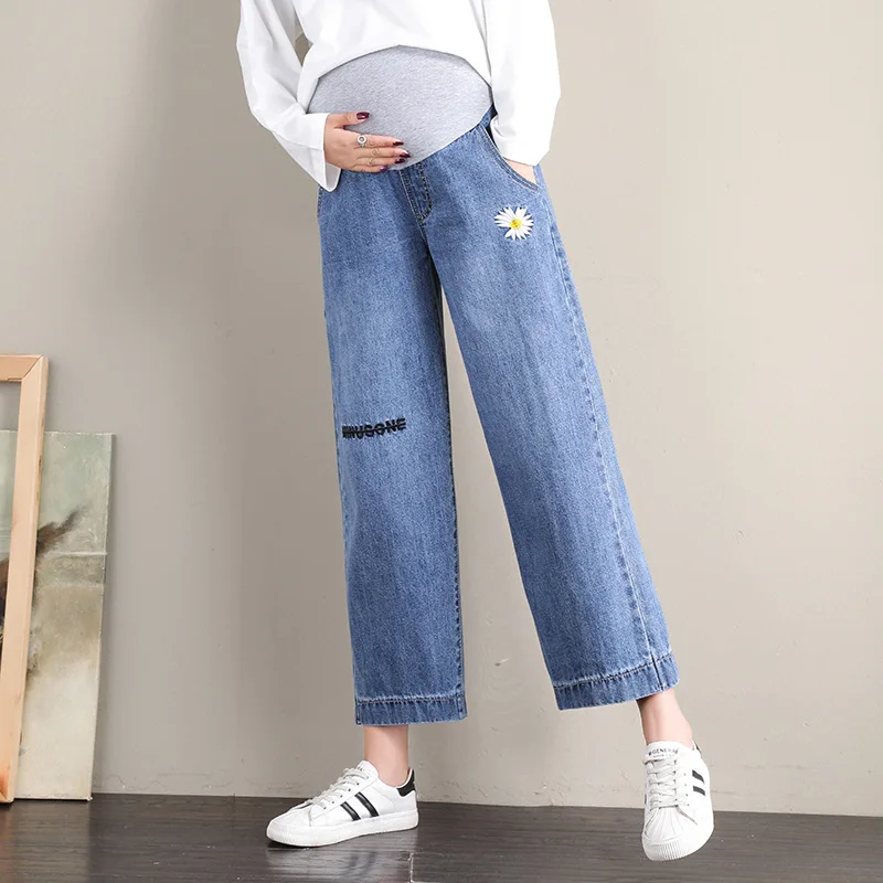 Washed Denim Loose Maternity Jeans Autumn New Fashion Pants for Pregnant Women Adjustable Belly Pregnancy Trousers