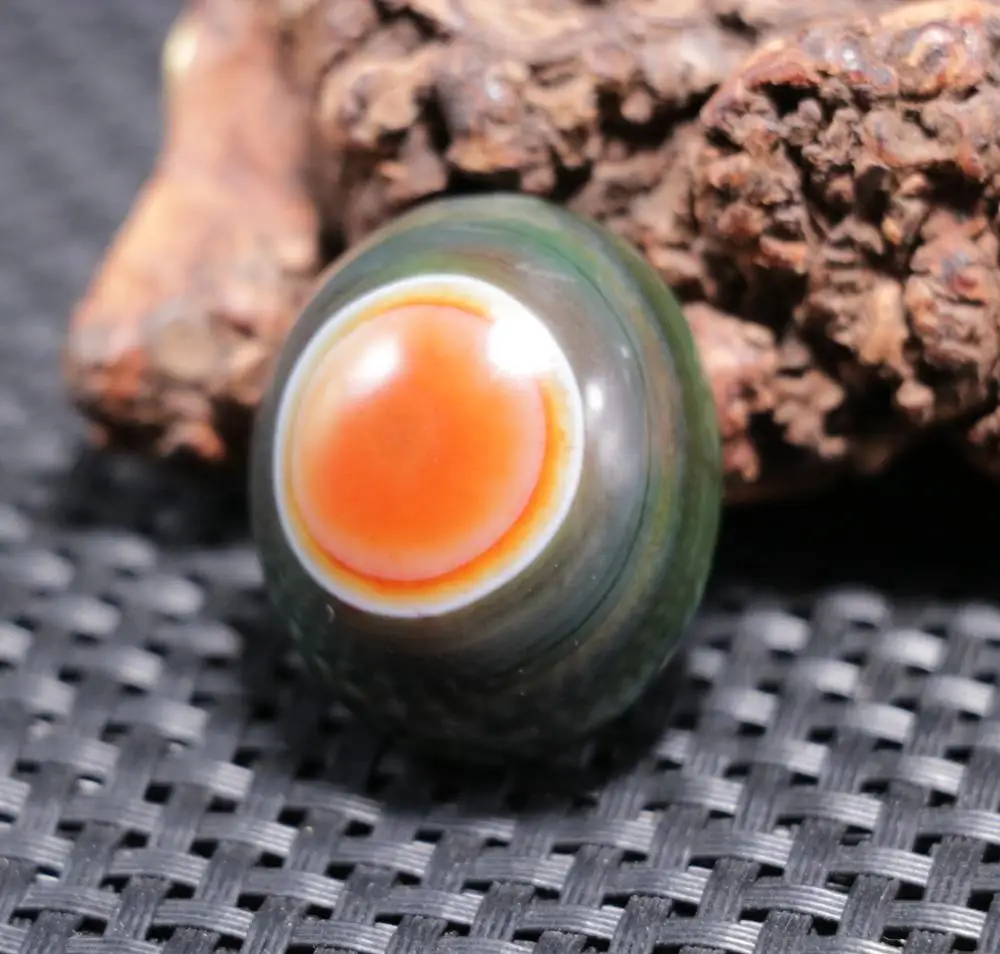 EP08 Magic Power Tibetan Agate Colorful Goat Heaven Eye dZi Bead Big Smooth Pendant 12LD Amulet L Lkbrother Sauces Top Quality