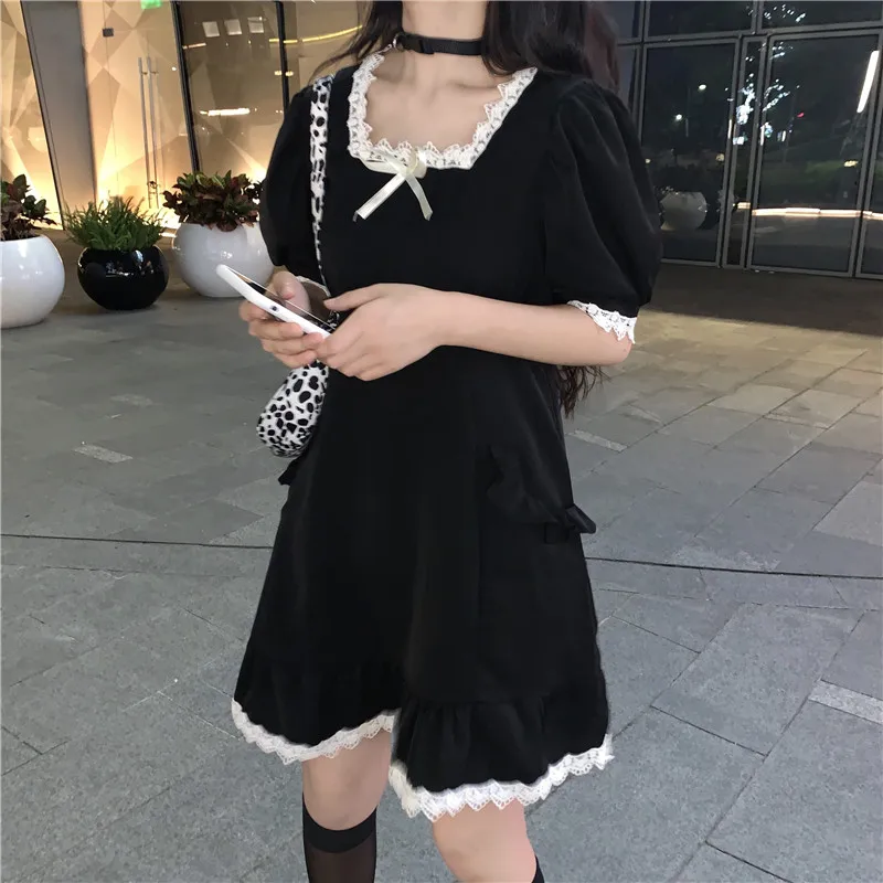 Lolita หวานน่ารัก Kawaii สาวแม่บ้าน Vintage Ruffles ผู้หญิง Gothic Steampunk พัฟแขนลูกไม้ Lolita ชุด