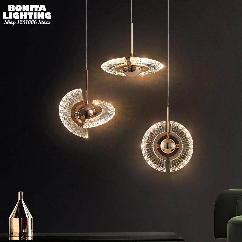 

Arbitrary Rotation UFO Small Pendant Lights Acrylic Planet Modern Hanging Lamps Variety Of Shapes Round Ball Droplight Loft