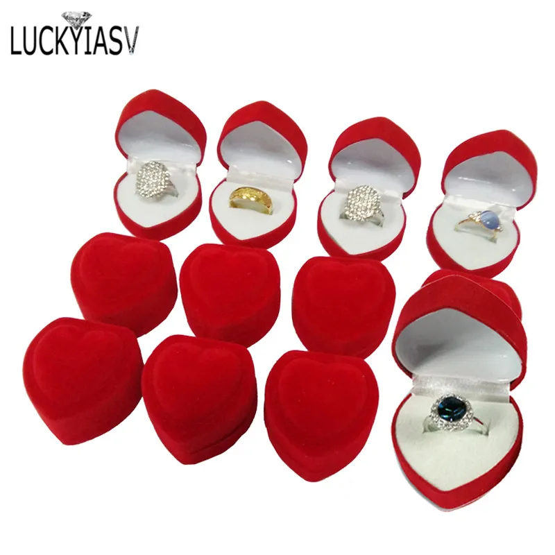 

Wholesale 24Pcs Romantic Velvet Birthday engagement Ring Box Red Heart Shaped Valentine's Day Ring Gift Box Velvet Ring Box