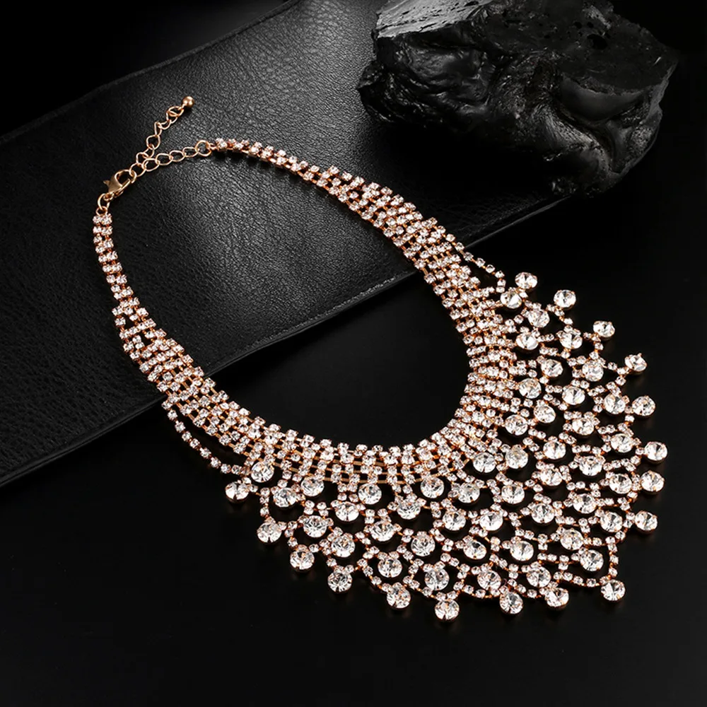 A Luxurious Rhinestone Necklace for Women Party Supplies Bridal Sparkling Wedding Accessories Fashion Prom Jewelry Wholesale