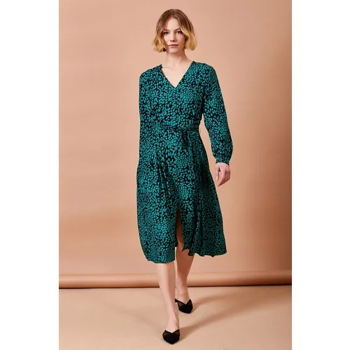 Green Pattern Women Dress Coupon Campaign New Fashion