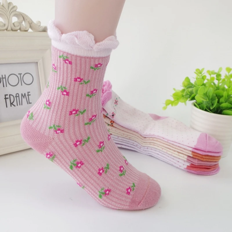 

1 pairs Girls Socks Autumn Cotton Lace Flower Dance Style Fashion Children Socks for Girls 1-6 Year