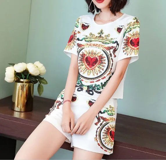 Runway New Summer clothing set women vintage Chain printed blouses short sleeved tops and retro pattern shorts pants suit NS846