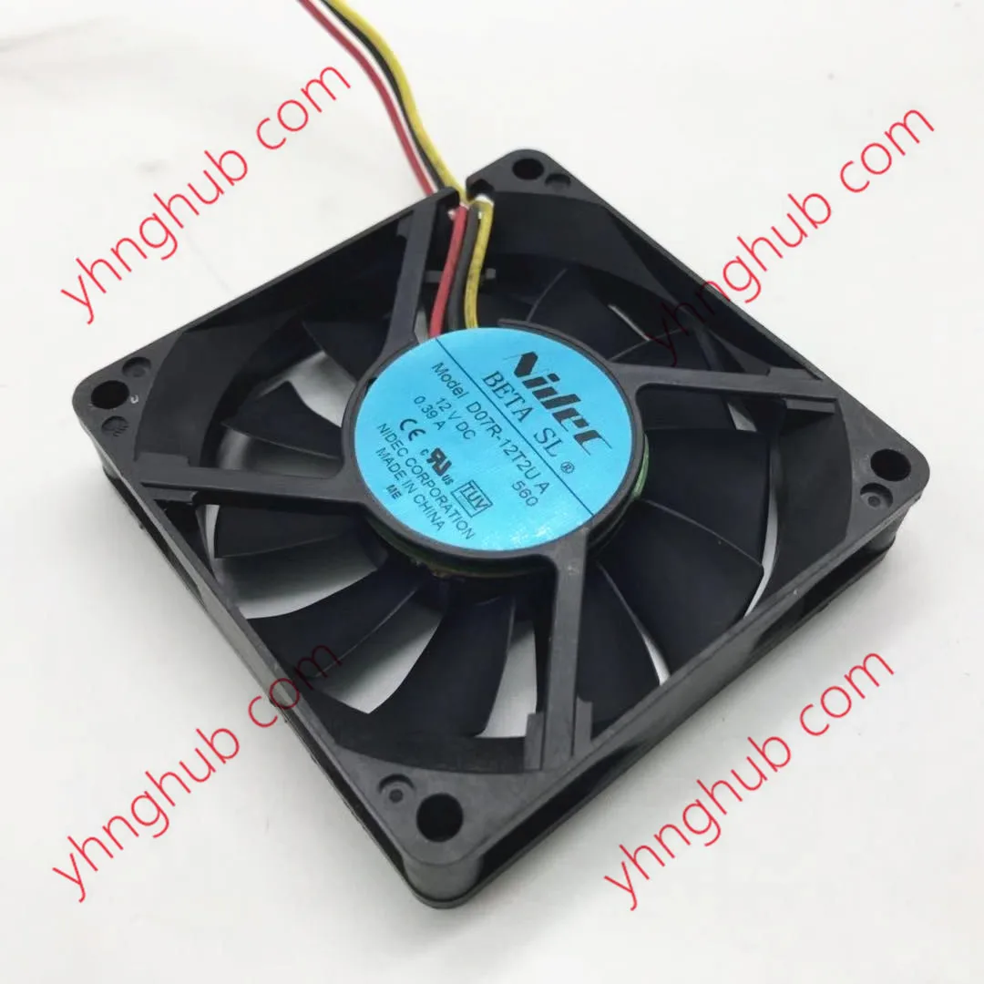 

Nidec D07R-12T2U A DC 12V 0.39A 70x70x15mm 3-Wire Server Cooling Fan