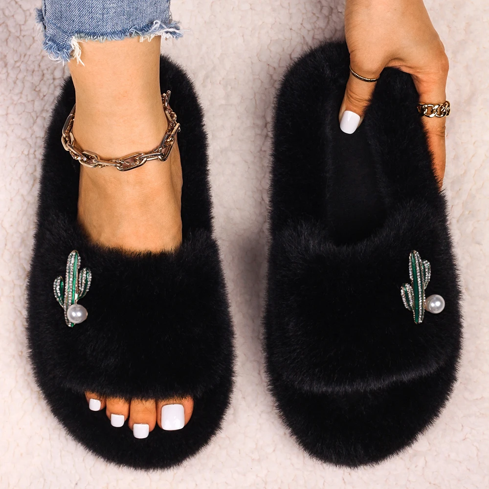 Fluffy Flip Flop Fashion Slippers Female Cactus Faux Fur Slides Cozy Sandals Platform Pearl Slippers Luxury Designer Shoes 2022