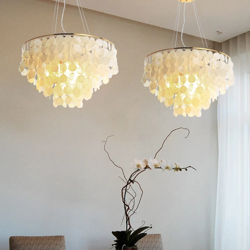 White Nature Shell Chandelier Nordic Restaurant Hotel E14 Pendant Lamp Gold Metal Hanging Light Fixture Home Luminaire Suspensio