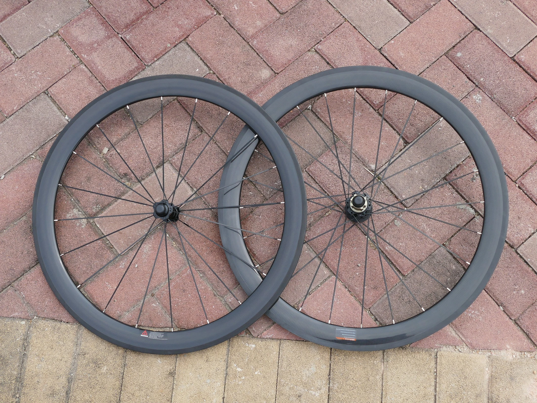 1 Pair : 3K UD Full Carbon Fiber Matt Glossy Road Bike Tubular Wheelset 50mm - 25mm Width Rim Bicycle Wheelset Basalt Brake Side