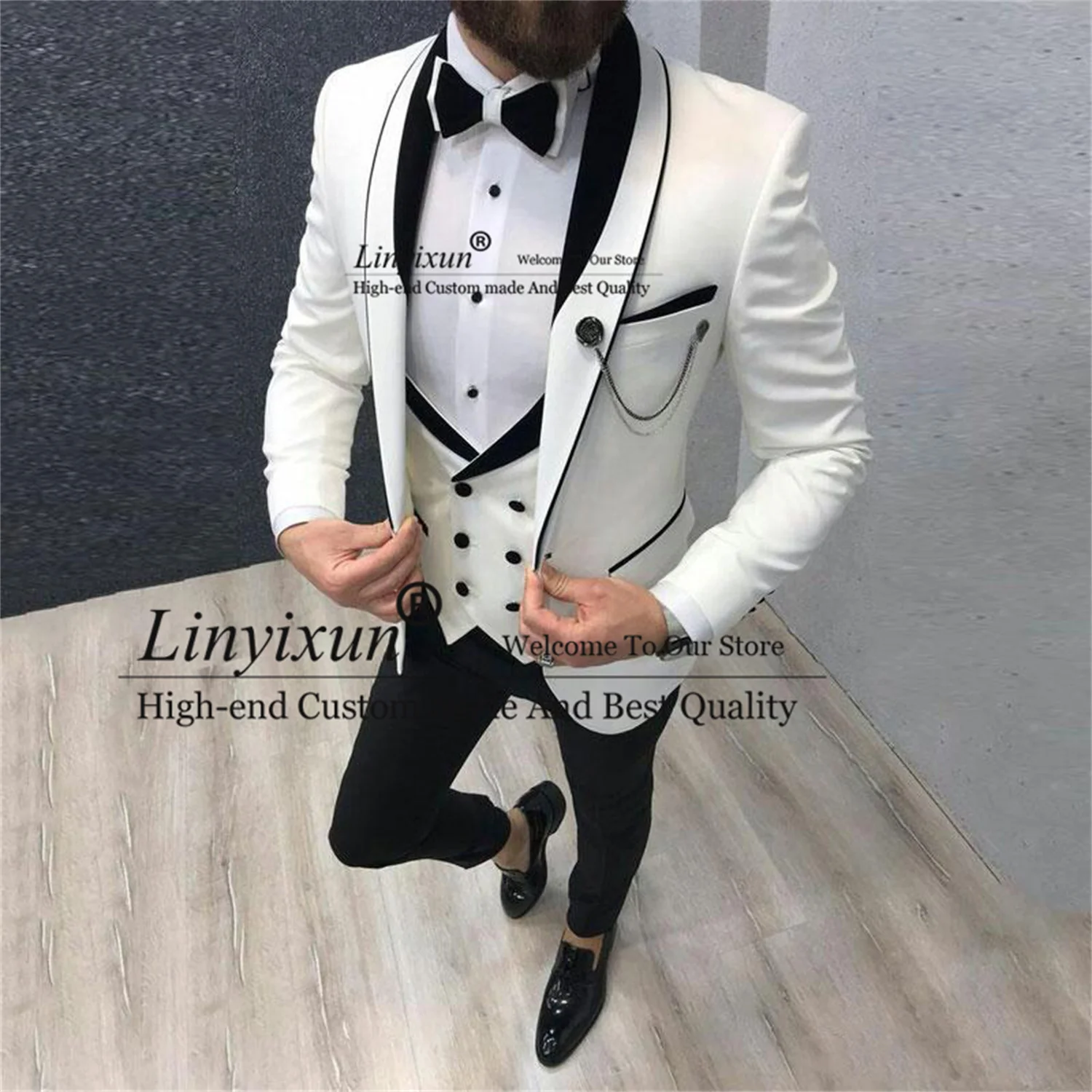 

Latest White Men Suits For Wedding Tuxedos Groom Wear Black Peaked Lapel Groomsmen Outfit Man Blazers 3 Pieces Costume Homme