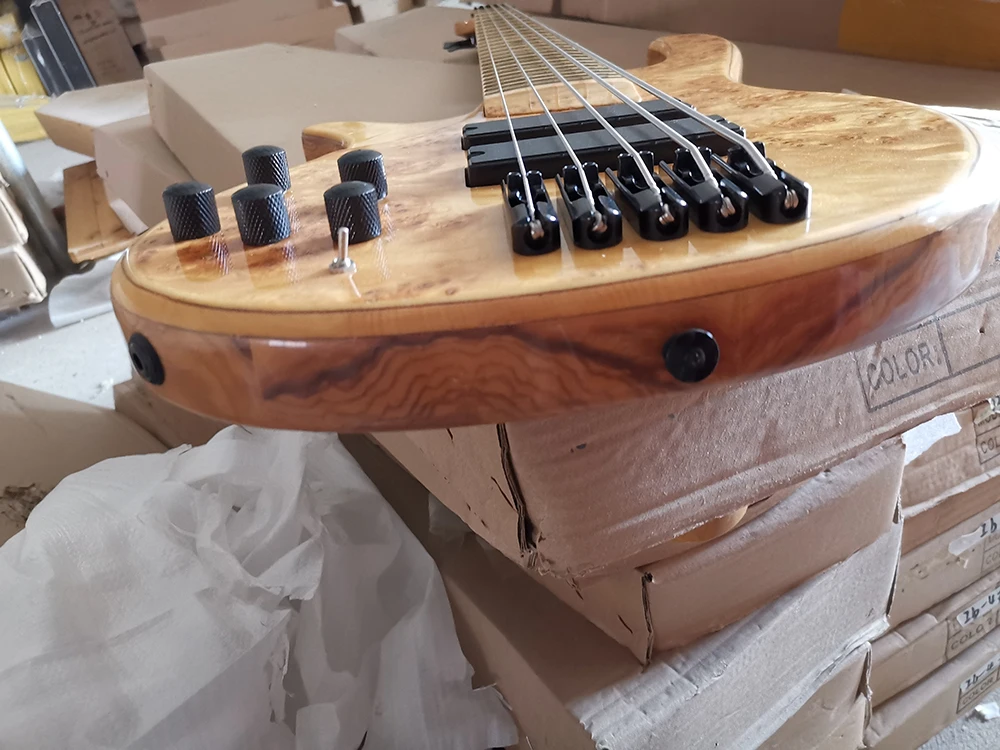 Left Handed 5 Strings Neck-thru-body Electric Bass Guitar with Bark Grain Veneer,Strings Distance 19 mm