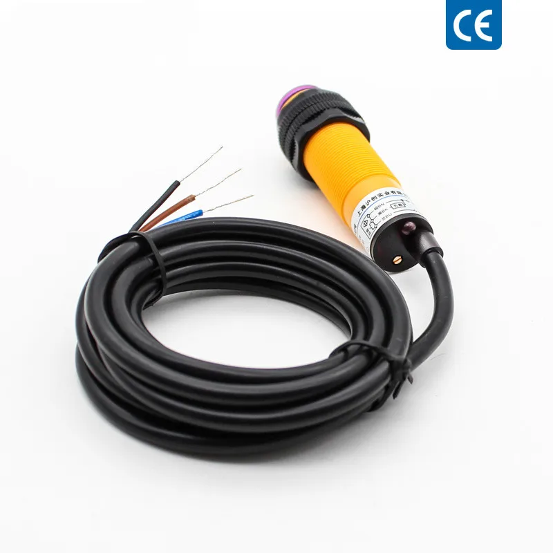 Diffuse reflection photoelectric switch sensor E3F-DS30C4/C2/P1/P2 three-wire NPN normally open 24V adjustable