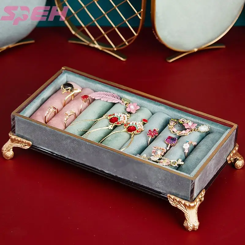 

jewelry display tray ring plate color flannelette creative web celebrity desktop furnishing articles booth in Italy