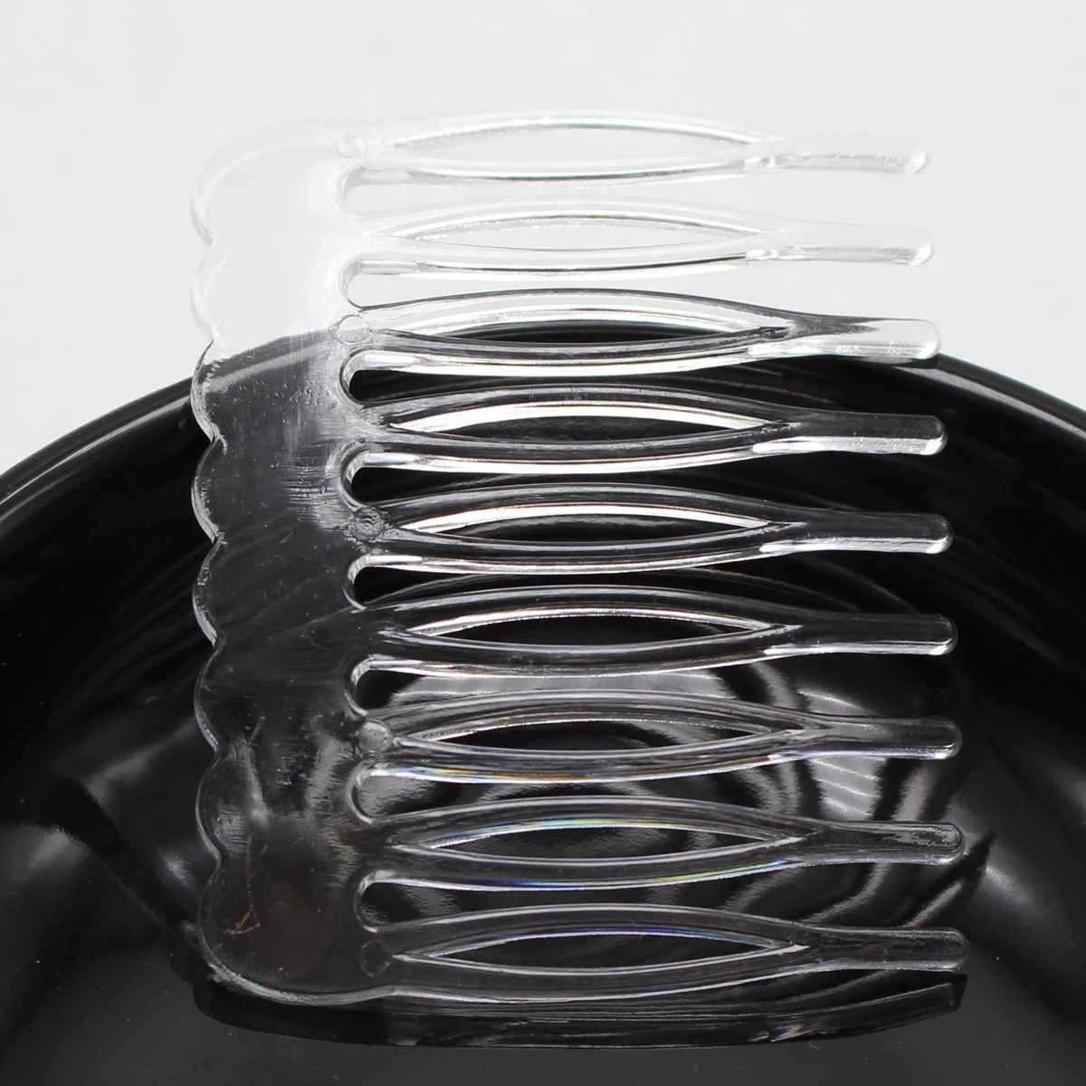 50 Clear Plastic Smooth Hair Clips Side Combs Pin Magic Grip Hair Pins 46X38mm Free Shipping High quality in EU and US quality