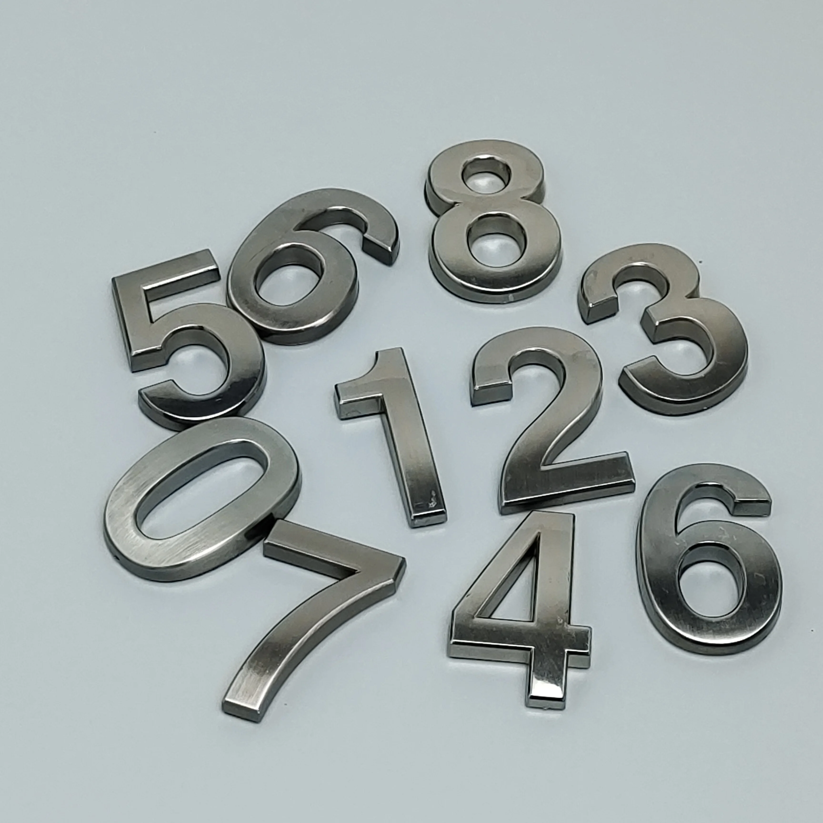 5CM House Number Modern Door Plaque Number Sticker Hotel Door Address Digits Sticker Plate Sign ABS Plastic Label Gray Color 0-9