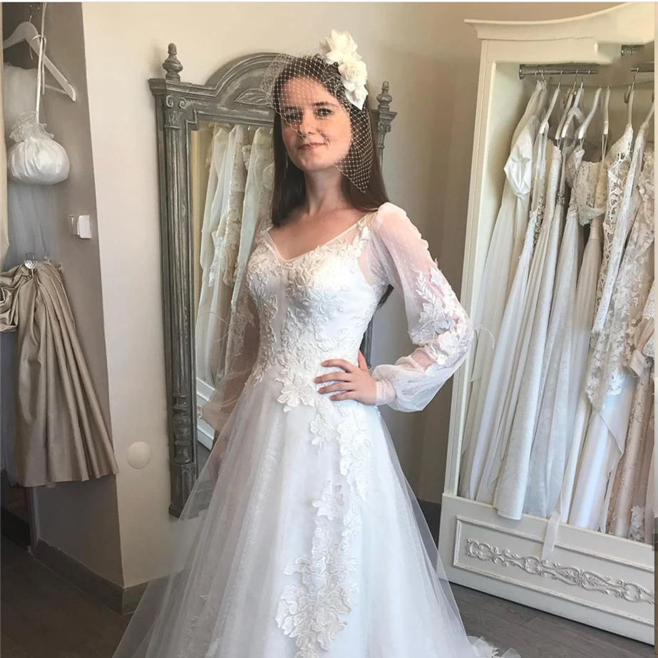 Vestido de novia corte en A, cuello en V, manga acampanada, Apliques de encaje con lentejuelas, cola de barrido sin espalda, vestido de novia Formal nuevo personalizado