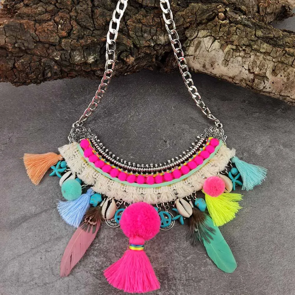 Bohemian Necklaces Pendants Women Handmade Pompom Collar Bib Choker Statement Necklace Ethnic Fashion Jewelry