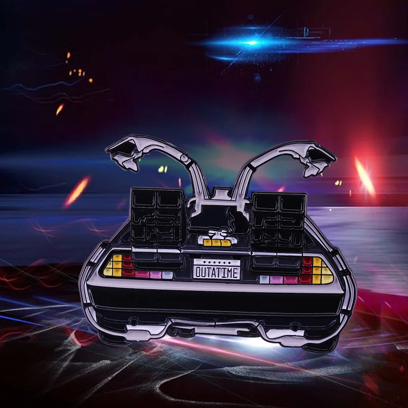 Ritorno al futuro Delorean \'OUTATIME\' spilla smaltata viaggia indietro al 1991 apertura del famoso simulatore di movimento giostre da brivido!