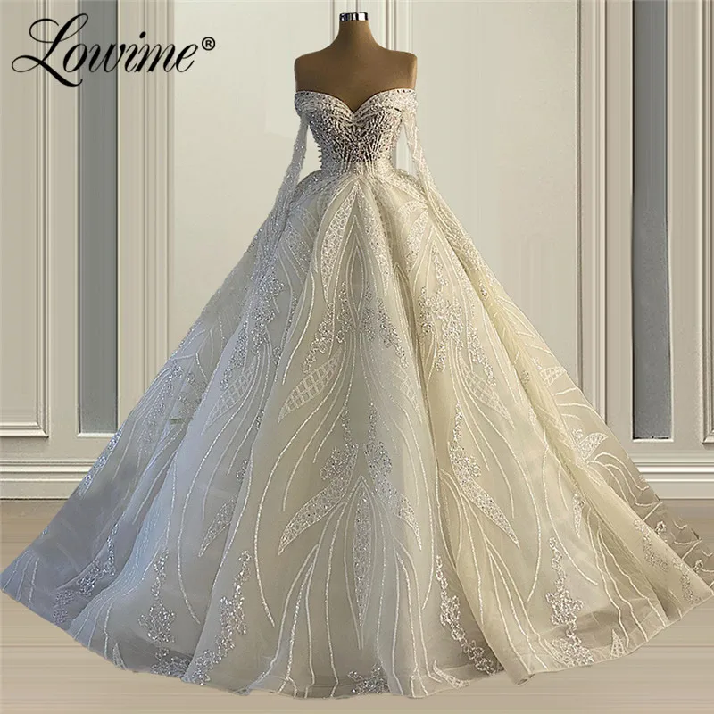 Plus Hochzeit Kleider Elfenbein Perlen Kristalle Puffy Prinzessin Hochzeit Kleid Vestidos De Novia Lange Ärmel Luxus Brautkleider Bräute