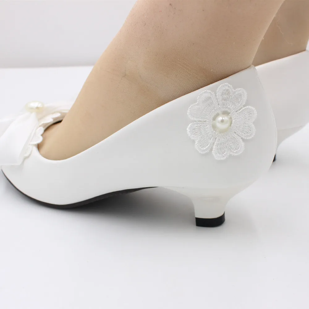 New bowknot women\'s shoes white bridal shoes low heel bridesmaid shoes shallow mouth youth large wedding shoes BH2105