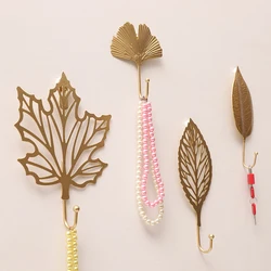 Luxury Golden Wall Hooks Leaves Hanging Door Wall Hanger Hook For Towel Hat Coat Rack Key Clothes Hanger Door Wall Decoration