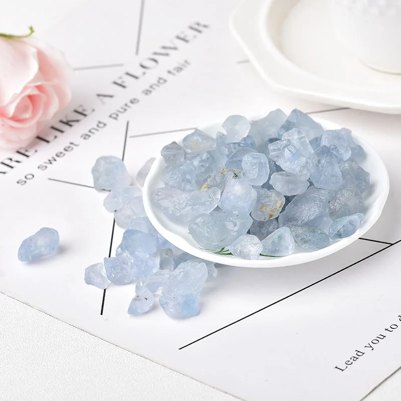 7-12mm Natur kristall Quarz Zyanit Gesteins mineral Probe Roh kristalle Blauer Kristall Heils tein Reiki für Aquarium
