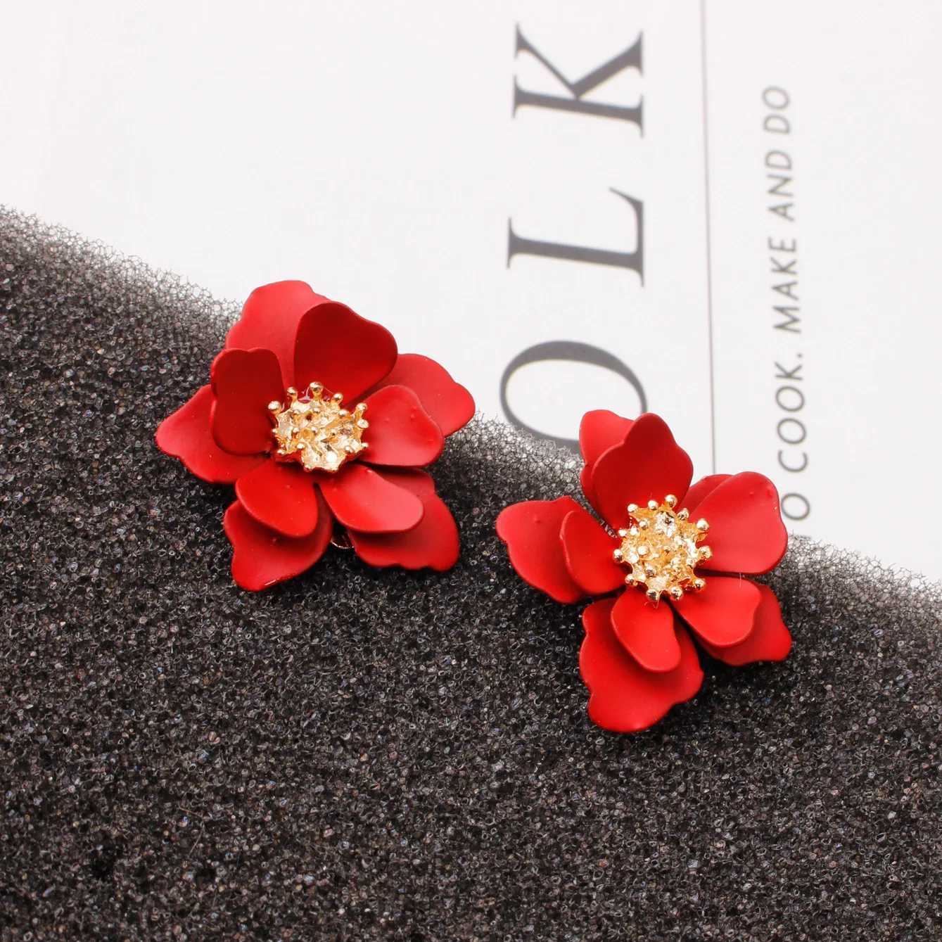 Korean Flower Stud Earrings For Women New Sweet Spray Paint Flowers Earring Girl Wedding Party Engagement Jewelry Gifts
