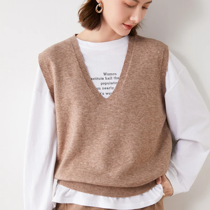 New knitted v-neck cashmere sweater women autumn and winter fashion cashmere jacket all-match sleeveless sweater