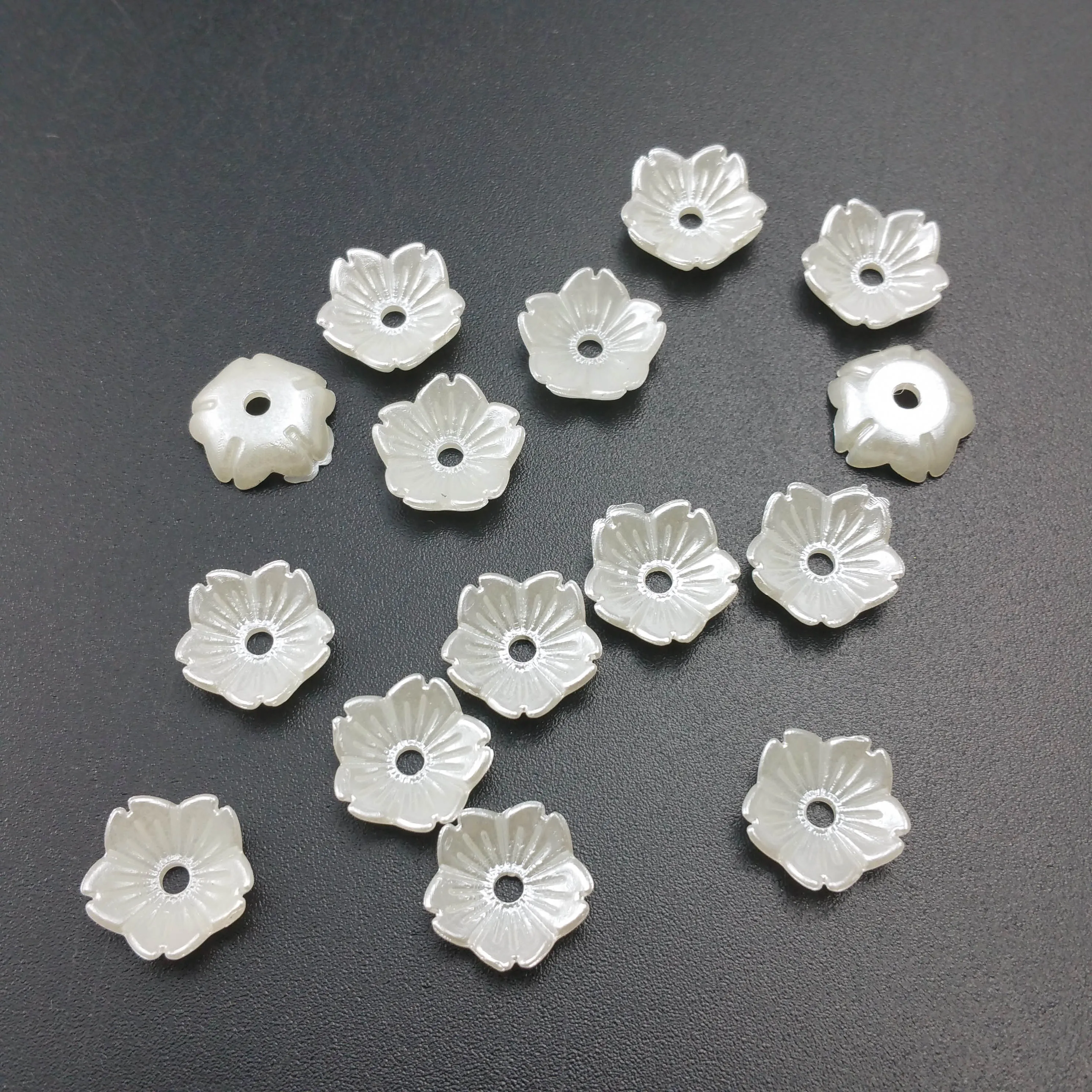 50pcs/Lot 8 /10mm Flower Loose Spacer Bead Caps Cone End Beads Cap Filigree For DIY Jewelry Finding Making