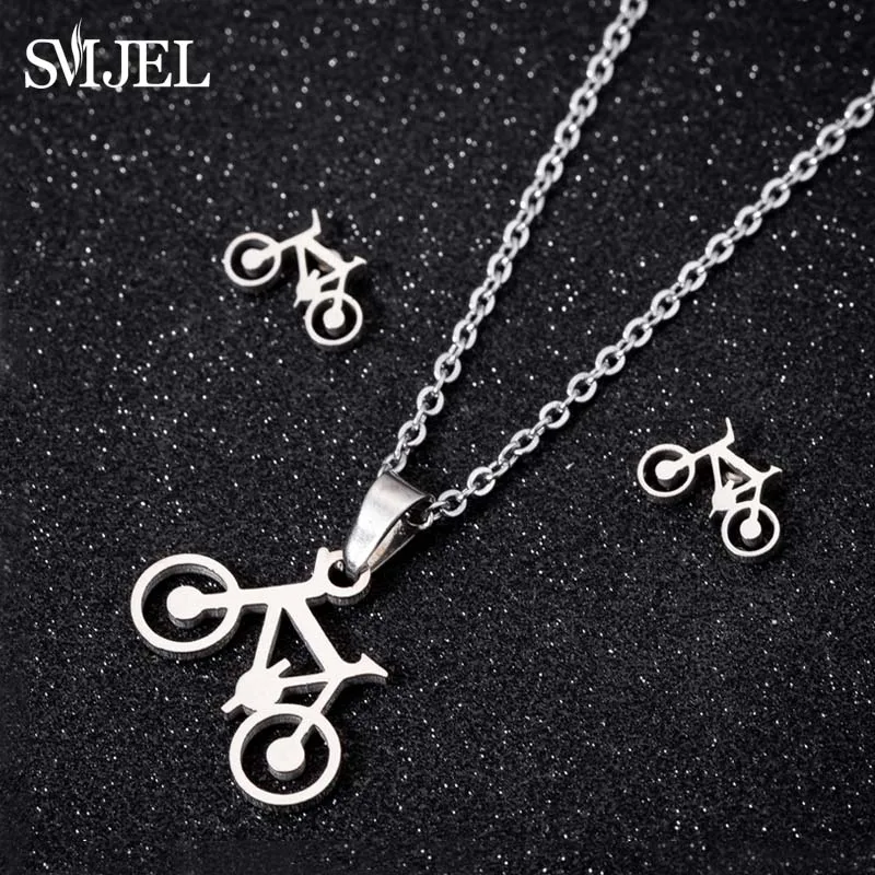 Cute Stainless Steel Butterfly Necklace & Earrings Set