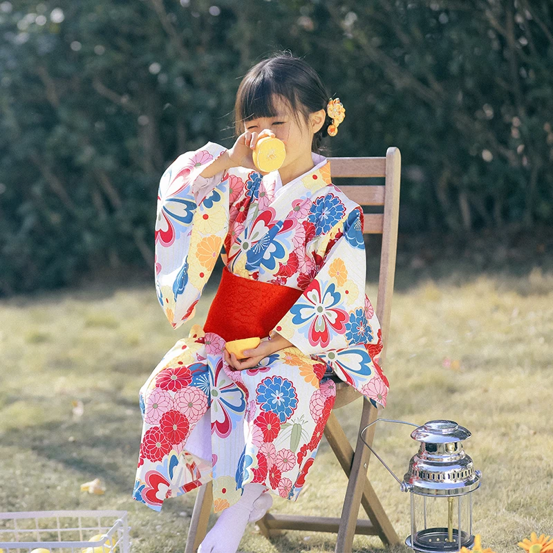 

Girls Kids Floral Design Kimono Robes Japanese Style Children Kimono Yukata Daisy Print Design Photography Prop Costume ZL896