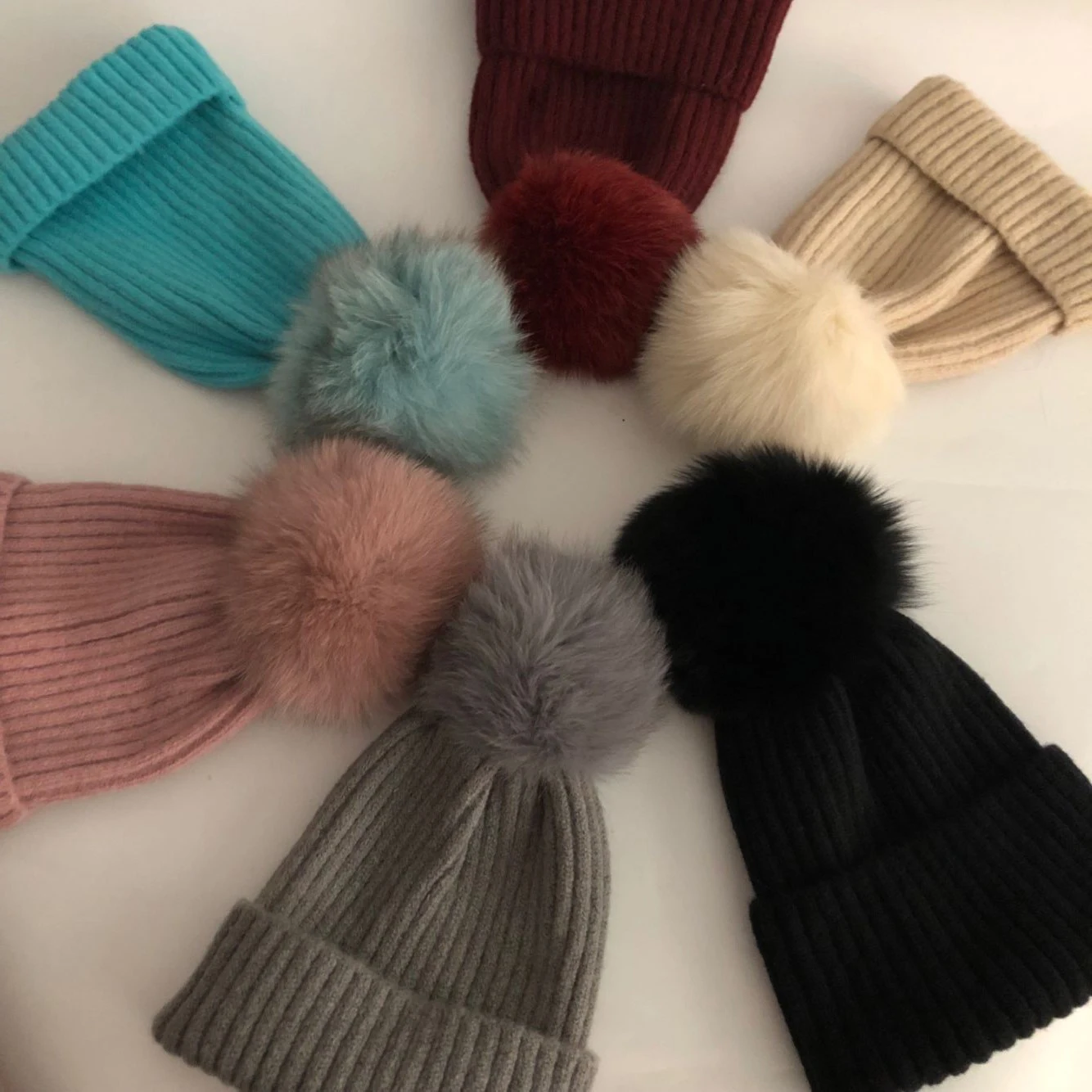 ZJBECHAHMU Fashion New Real Fox Fur Mink Pompoms Hats For Women Children Casual Winter Wool Warm Solid Skullies Beanies Hat Caps