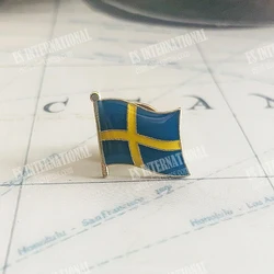 Sweden National Flag Lapel Pins Crystal Epoxy Metal Enamel Badge Paint Brooch Decoration Souvenir Suit Personality Commemorative