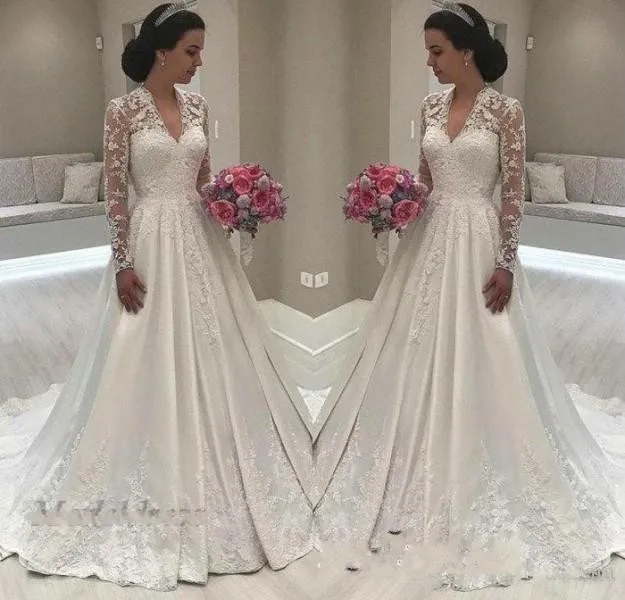 Vestidos de novia de corte A Modesto, manga larga, tela satinada, apliques de encaje, cuello en V, impresionante ilusión fruncida, 2020