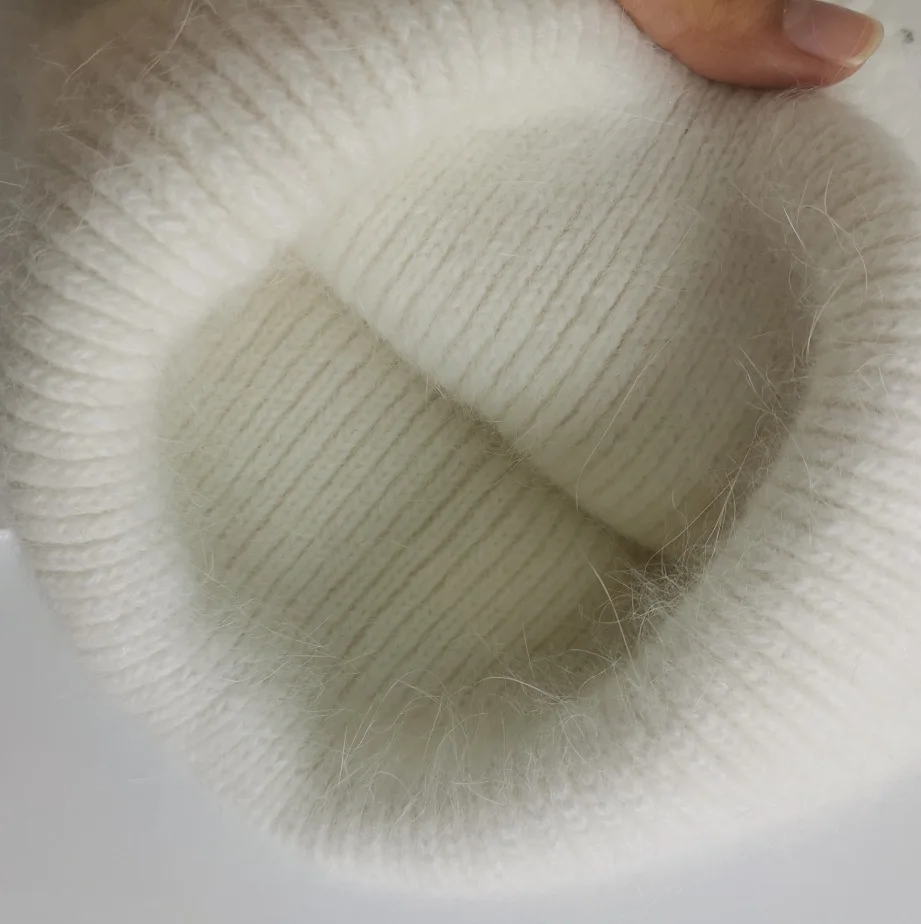 2022 Fashion Fabbit Fur Soft Warm Fluffy Winter Hat for Women Angora Knitted Hat Skullies Beanies Female Bonnet Woman Knit Cap