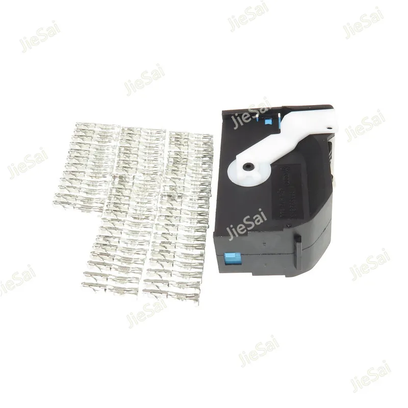 54 Pin 4E0 972 144 Car Bluetooth Module Plug Female Connector With Terminals 4E0972144 For Audi BMW