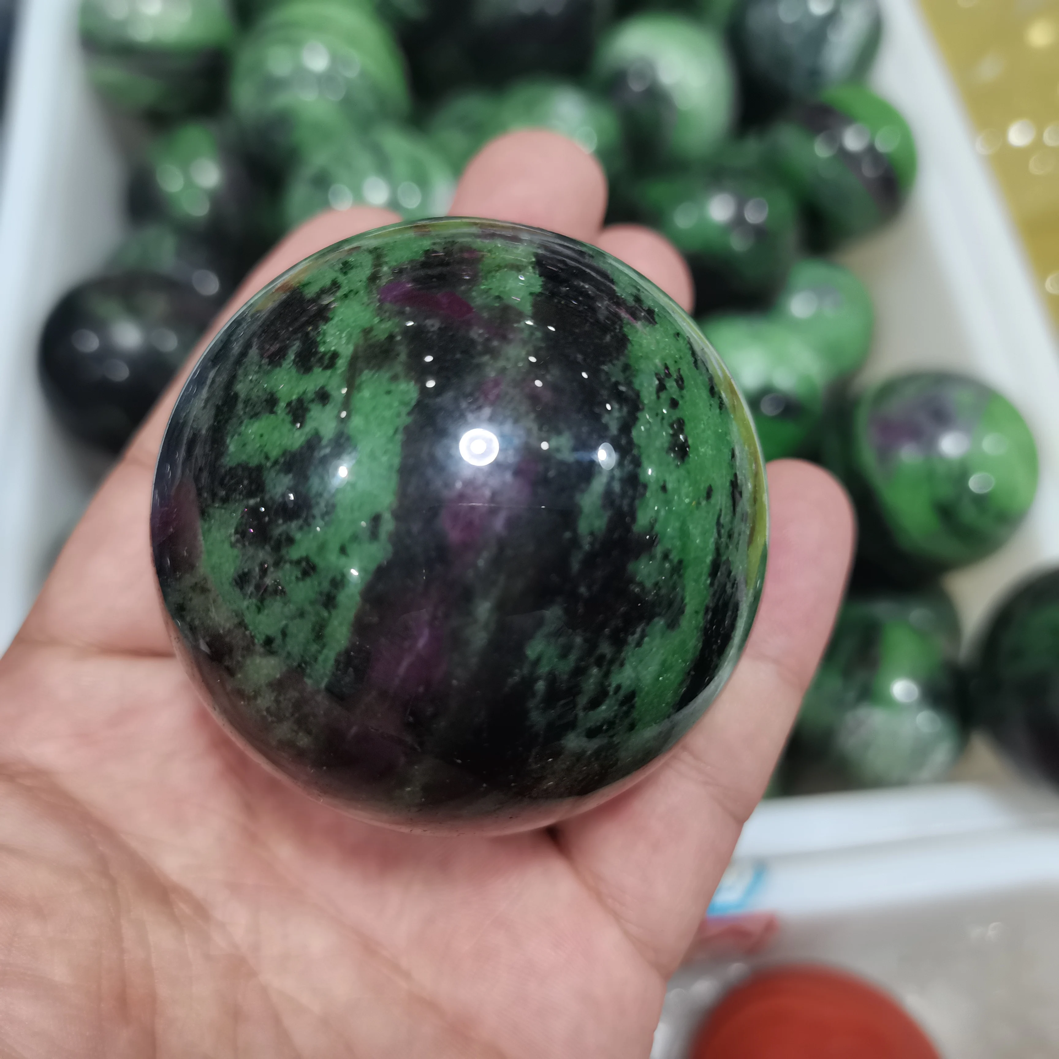 Natural Ruby Zoisite Ball Epidote Quartz Crystal Spheres Red Green Treasure Minerals Reiki Energy Healing Stones Room Decorate