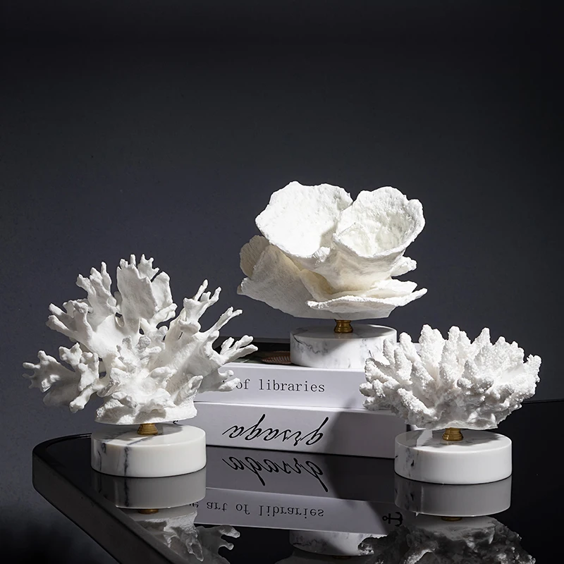 

Simulated Coral Sculpture Ornaments Hotel Decoration Coral Resin Statue Nordic Home Room Decor Office Decoration Creative Gifts