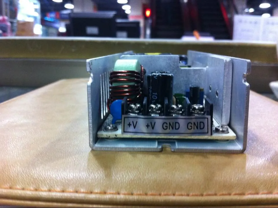 Input:180-250Vac ;Output: 5Vdc 20A, Switching power supply Has overcurrent, over power,  short circuit protection function