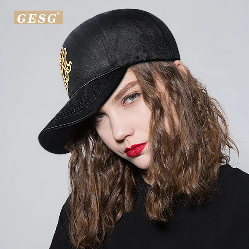 Baseball cap smaller face fashion cap exquisite embroidery fashion joker suitable for face leisure cap