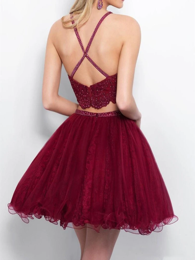 Burgundy Appliques Tulle Short Prom Dresses Beaded Piping Formal Party Gowns Two Pieces Homecoming Cocktail Dresses