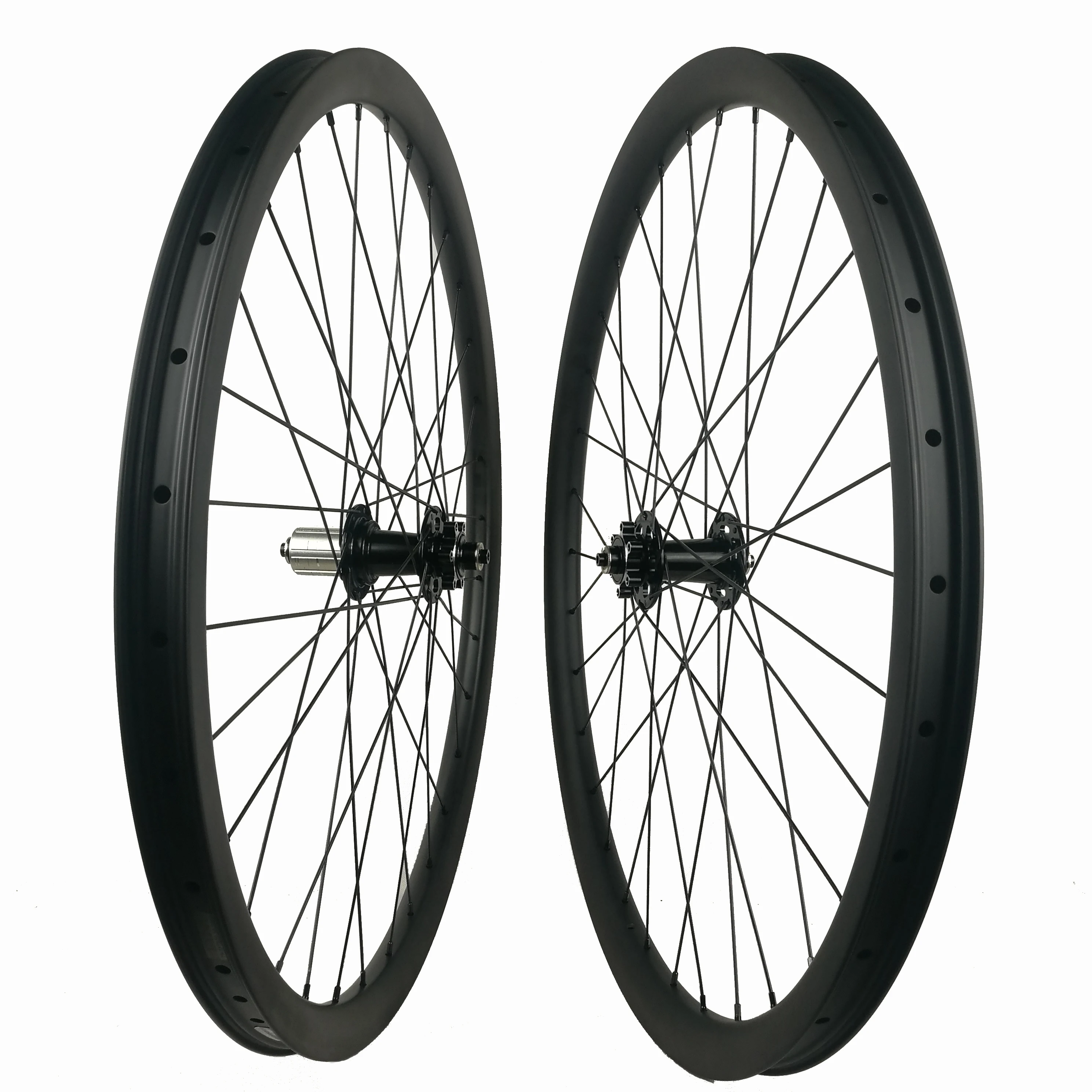 

29er/27.5Inch Ultralight Carbon Mtb Wheels XC/AM Wide 33mmx27mm Depth UD Hookless Clincher Tubeless All Mountain Ride Wheelset