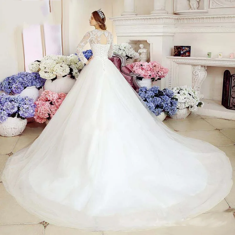 Vestido de baile de manga larga con espalda descubierta, vestido de boda de tul con cuello en V, con cuentas de cristal, fajas, Vintage, Princesa, 2020