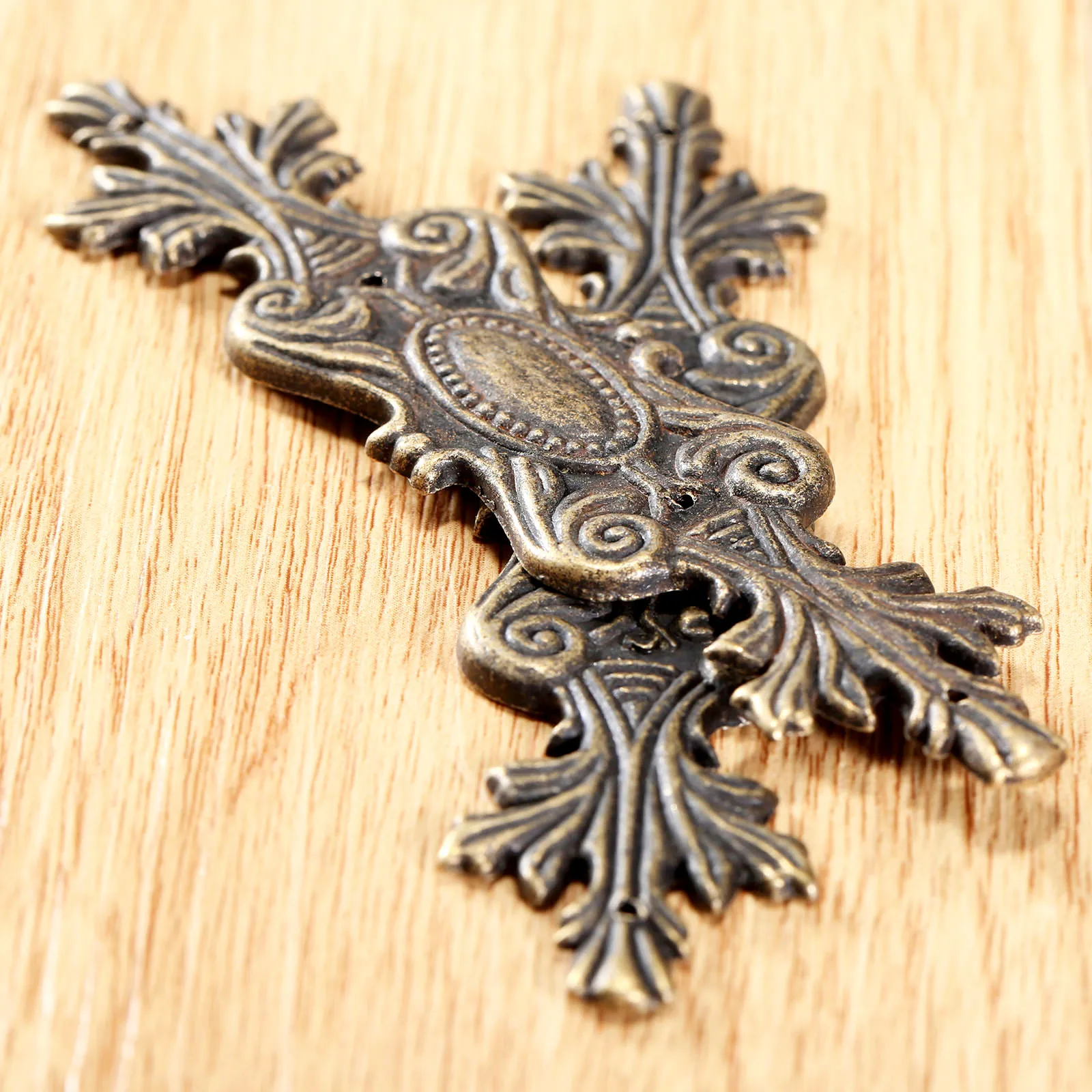 10*2.3cm/3.94\