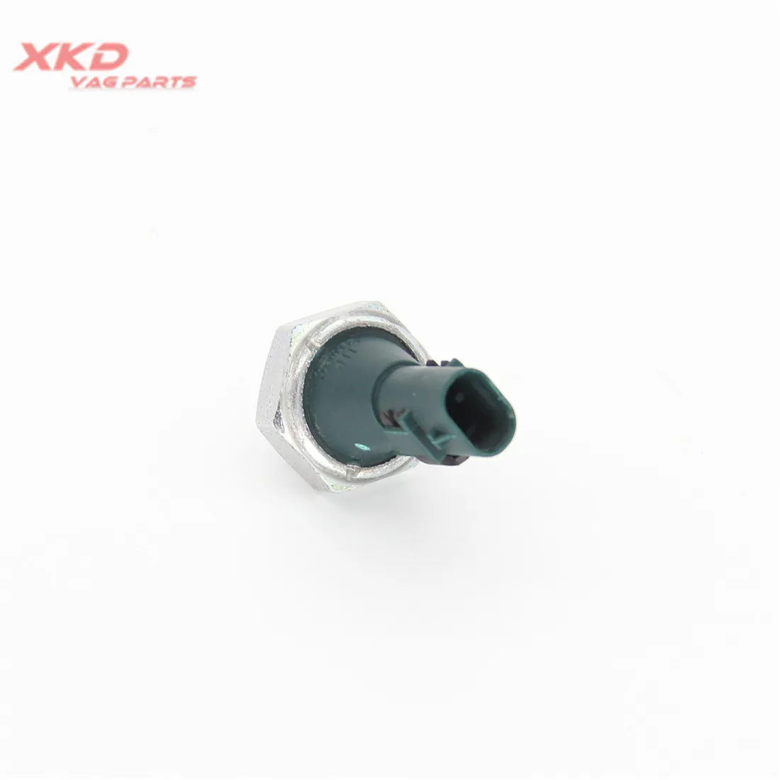 0.3-0.6 Bar Oil Pressure Sensor Switch Green Fit For VW Golf Sharan Jetta Passat Tiguan AUDI A1 A3 A4 A5 Skoda ​06L919081