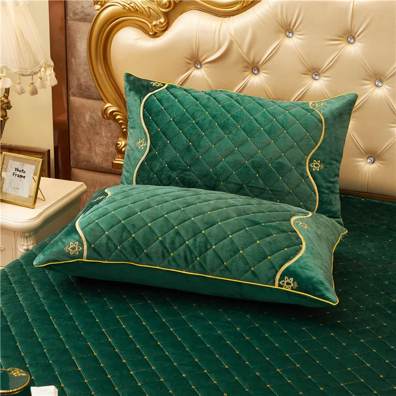 

2pcs Crystal Velvet Quilted Pillow Cases for Bed Rectangle Home Decor Pillow Covers Sham Winter Warm 48x74cm Embroidered