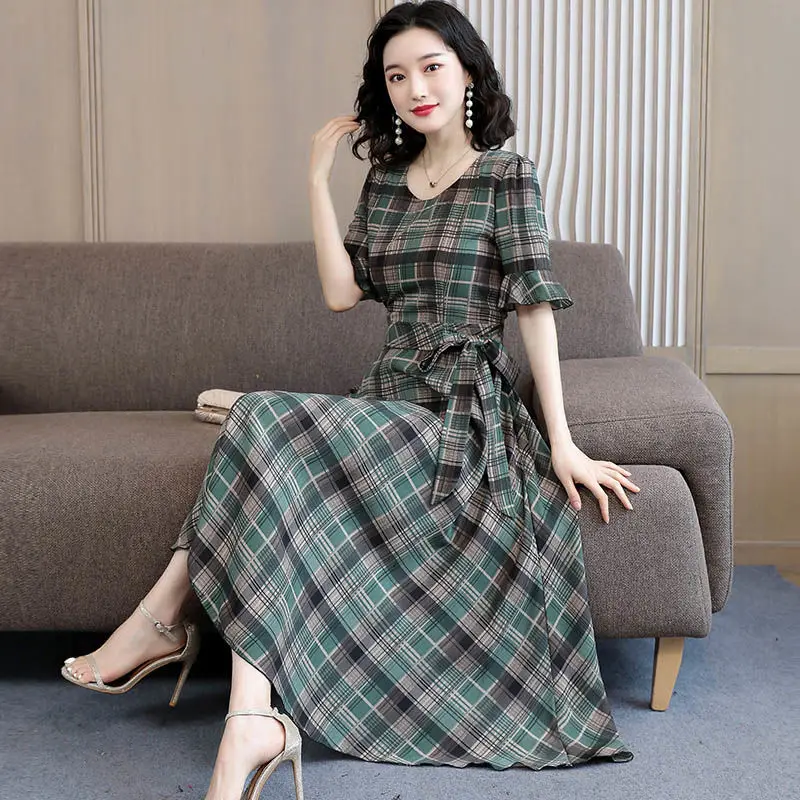 

New Summer Women's Dresses Casual Elegant Plaid Dress Female High Waist Slim Fit Chic Summer Mid Length A-Line Dress Vestidos